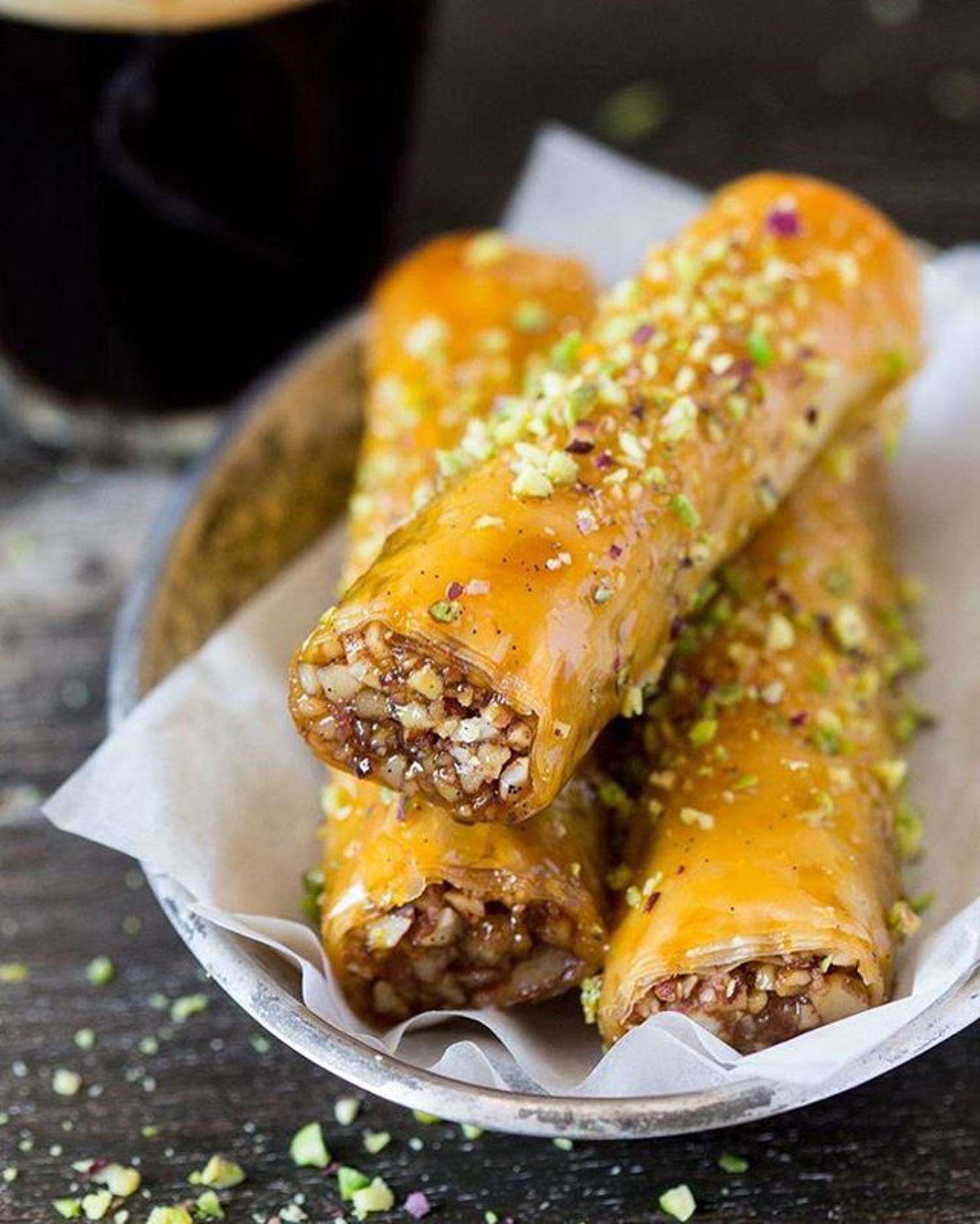 Не самый вредный рецепт: Мария Кравцова рассказала, как готовить пахлаву