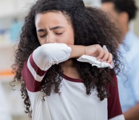 Сплеск випадків коклюшу: Зниження вакцинації призводить до спалаху