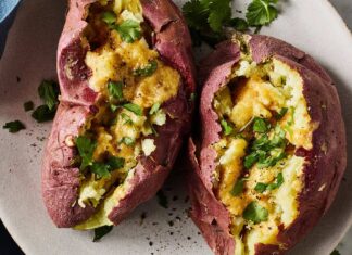 Запечена японська солодка картопля: простий посібник до пухнастих солодких делікатесів 🍠