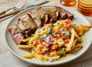 Карне Асада фрі та стейк фрі: гібридний рецепт