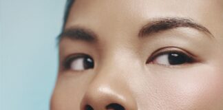 Правильний Відтінок Бровей: Експерти Розповідають, Як Домогтися Густіших і Натуральніших Арок