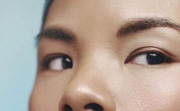 Правильний Відтінок Бровей: Експерти Розповідають, Як Домогтися Густіших і Натуральніших Арок