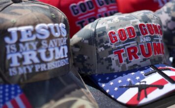 Тихий исход: Почему американцы покидают MAGA-христианство