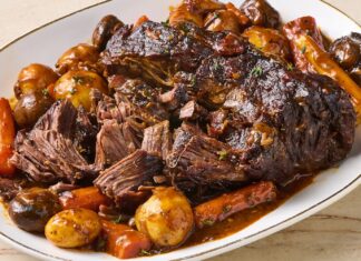 7 найпопулярніших рецептів тушкованої яловичини для затишних вечорів