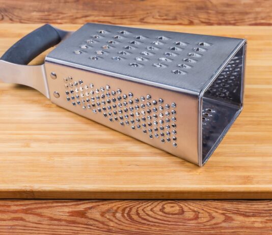 Більш ніж тертка: як перетворити стару тертку на елемент декору кухні