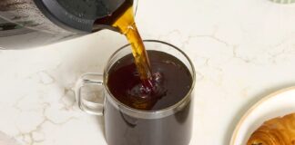 Diese 2-in-1-Kaffeemaschine funktioniert tatsächlich (und ist im Moment günstig)