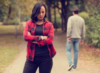 The Red Lines: 20 Things You Should Never Tolerate in a Relationship